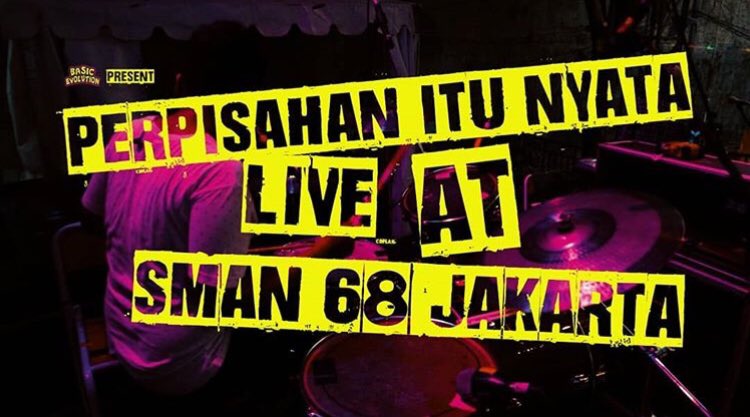 BasicEvltn's tweet photo. Perpisahan Itu Nyata live at SMAN 68 Jakarta, udah bisa kalian tonton di Channel YouTube Basic Evolution! Jangan lupa like, comment, share, dan subscribe yaass!!
.
#BasicEvolution #PopSweetPunk #PerpisahanItuNyata #makepoppunkgreatagain https://t.co/Cq7lVIfNq7