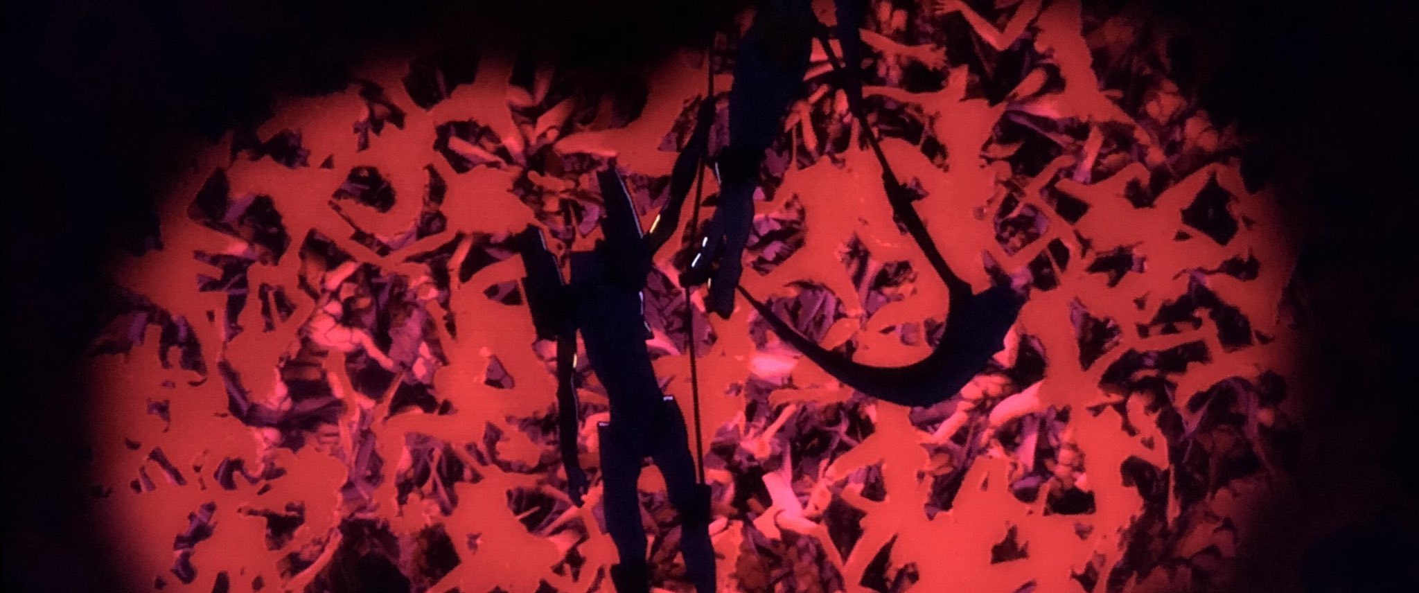 リリンからの アスレイマリ2 בטוויטר Evangelion 3 33 着々と最深部へと沈降していく第13号機とmark 09 沈降路が暗闇となり照明が照らした先には壁に張り巡らされたエヴァらしき物体の数々 その物体には首から上が無い カヲルはこれを インフィニティのなり リリンからの アスレイマリ2 בטוויטר Evangelion 3 33 着々と最深部へと沈降していく第13号機とmark 09 沈降路が暗闇となり照明が照らした先には壁に張り巡らされたエヴァらしき物体の数々 その物体には首から上が無い カヲルはこれを インフィニティのなり