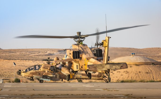 EFYbqA7WwAAQ7Hn?format=jpg&name=small