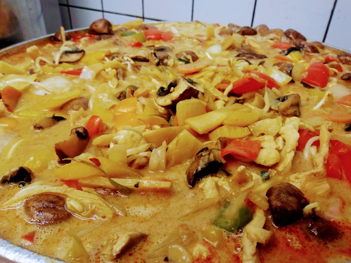 Heute sind die Töpfe wieder gut gefüllt. Gratis essen bei uns heute.