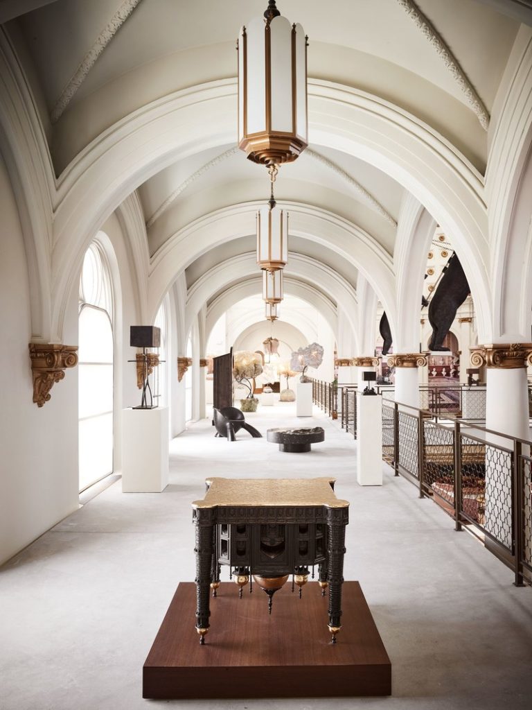 Saint Joseph’s Arts Society (San Francisco) designed by <a href="/kenfulk/">Ken Fulk</a> The concepts he managed to create are the essence of his #aesthetics every particular element displays his signature style.

Check more #LuxuriousProjects 🧡cutt.ly/nwl7RGx