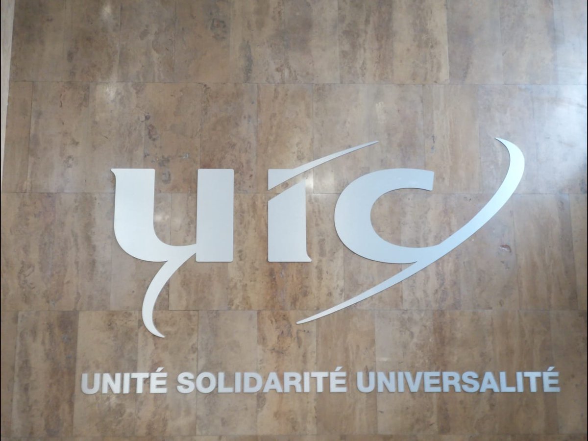 aspettando l'intervento dei nostri <a href="/matteobusanelli/">Matteo Busanelli</a>  e Gabriele Cornacchia al #SMWCon a Parigi