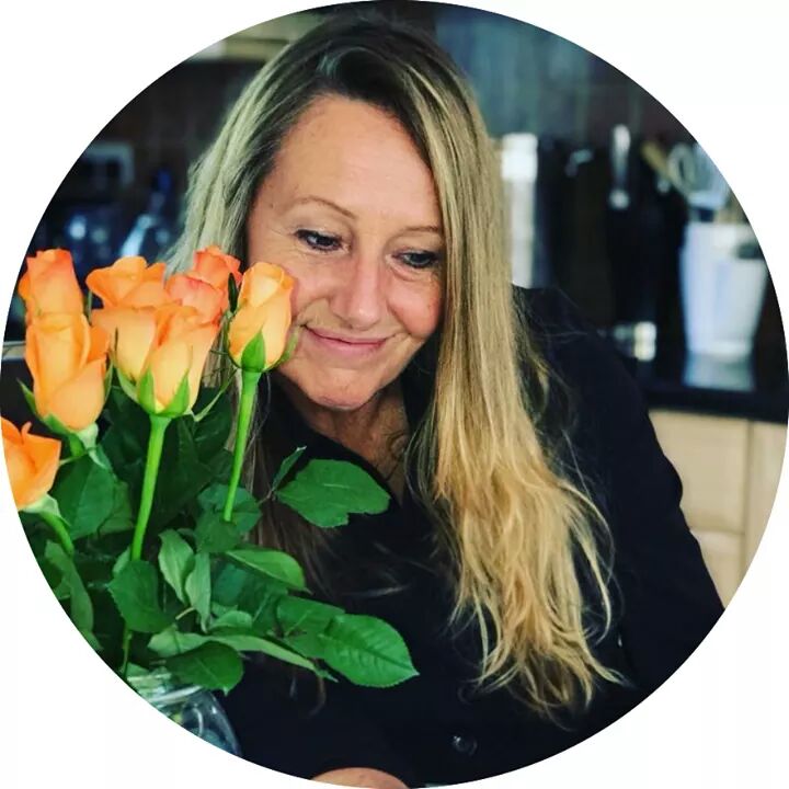 Oggi Vi presentiamo Rachael Hirst, Tour Operator che promuove Wedding To Sardinia ...facebook.com/22480056421340…

#weddings #weddingtosardinia #matrimonio #matrimonioinsardegna #touroperators #oggisposi #dreamingweddings #weddinginsardinia #myfuturewedding #matrimoni