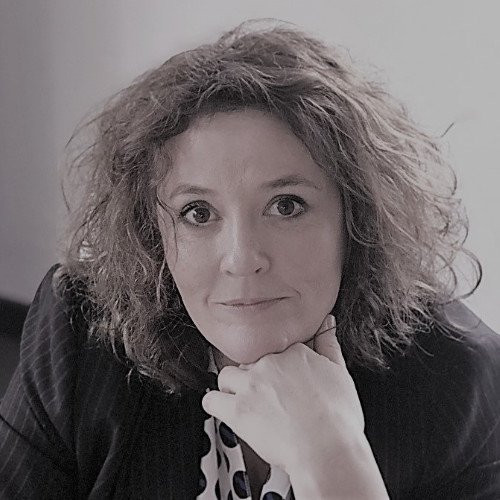 DH_Training's tweet photo. Need to reduce driver risk or implement a better training strategy for your organisation? Philippa Stevens has over 25 years experience in #DriverRiskManagement &amp; supports businesses to do exactly that. Join her at @FleetLive on #DriveWise stand, H5: https://t.co/hsu3EOnf1p https://t.co/vJg6IgUjl5