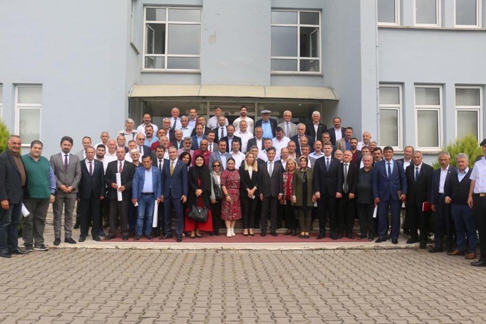 AltinorduMEM's tweet photo. Milli Eğitim Müdürümüz Sayın Hasan ACU Altınordu Kaymakamımız Sayın Niyazi ERTEN Başkanlığında Yapılan Eylül Ayı Muhtarlar Toplantısına Katılarak 
Muhtarlarımızın Eğitim İle İlgili Talep ve İsteklerini Dinledi
#EğitimdeMarkaŞehirAltınordu https://t.co/4K4zQtYaZT