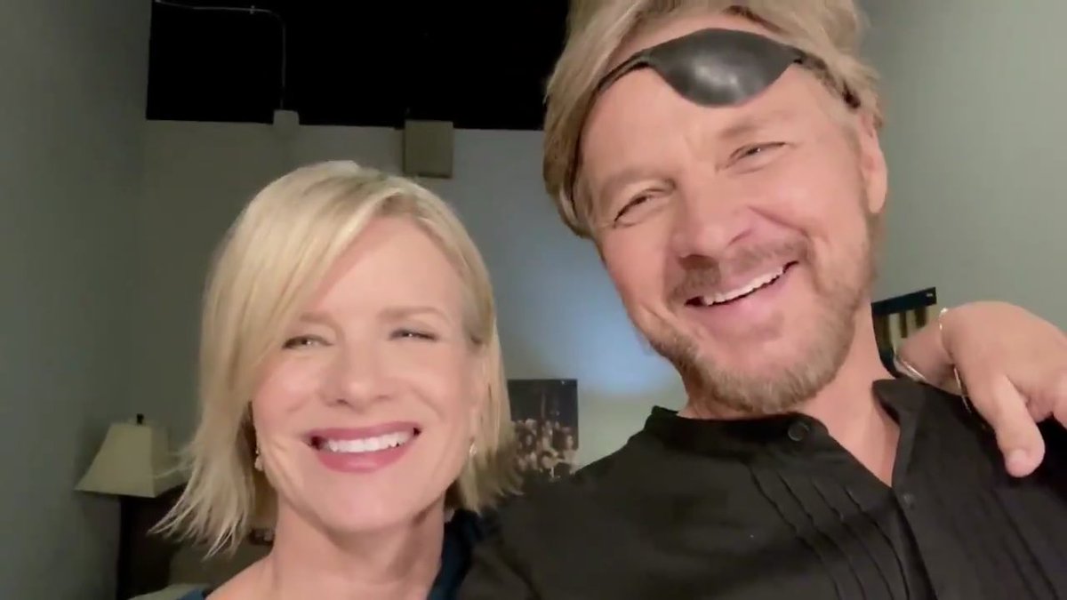 zumbapet's tweet image. Love this duo. So excited to see @officialnichols back on #Days and working with @marybeth_evans1 again. #PatchIsBack @nbcdays @daysofourlives #stayla