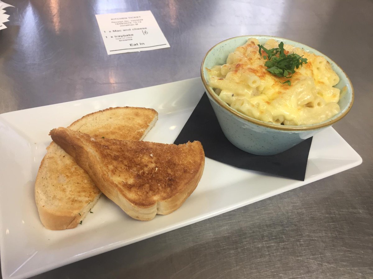 Have you tried our autumnal favourite mac and cheese? Freshly prepared in our café, with delicious local artisan cheese and crusty bloomer bread. Join us on your lunch break lunch today.