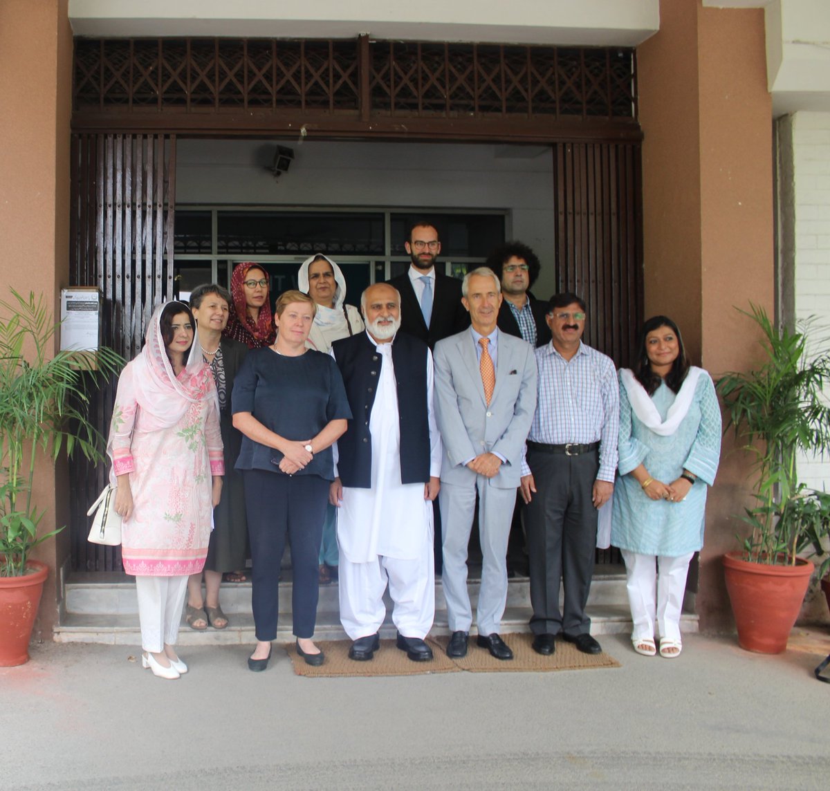 SwedeninPK's tweet photo. Exciting day in Lahore @pu_lhr_official celebrating international #AccessToInfoDay.

#SwedeninPakistan https://t.co/BSojCge5Fk