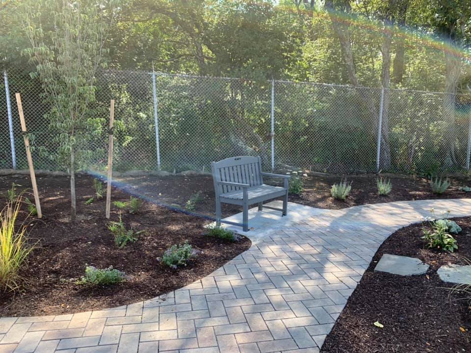 RIConservation's tweet image. Wonderful stormwater mitigation/Outdoor Education Learning Zone project at Melville Elementary School, Portsmouth, RI.  Through the partnership of Eastern RI Conservation District, Melville Elementary School, Thrive Outside and many generous donors.  Come out and see!