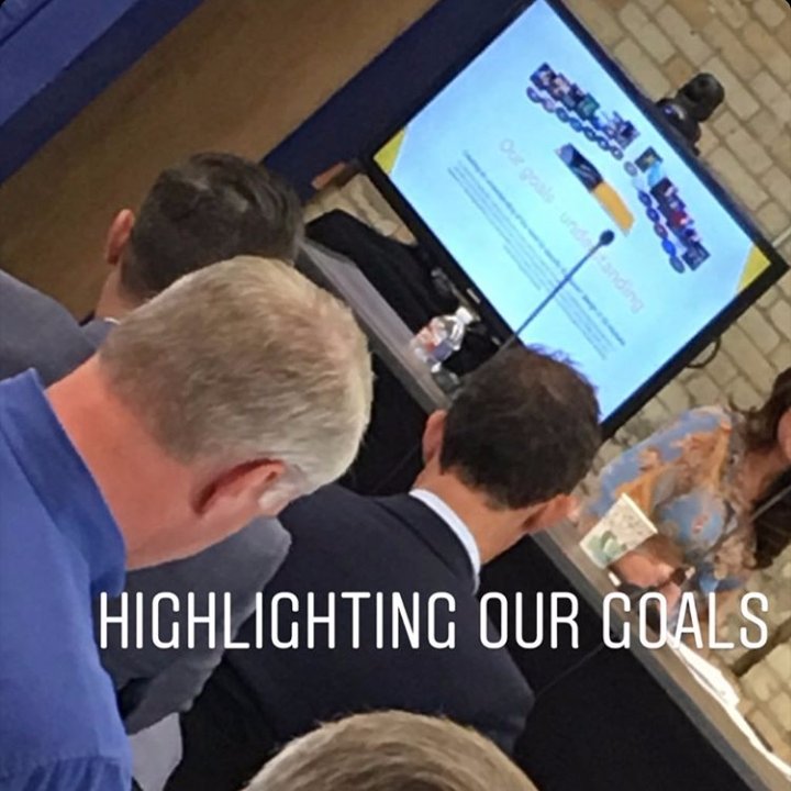 Designedly_'s tweet photo. #grateful to have met such amazing people this past week @Heifer @LittleRockMayor @FrankScottJr @Entirl @Loc_Enterprise @TippFM #DesignThinking #designedly #Designers #ireland #irishdesign #networking https://t.co/Emz3W4tdtD