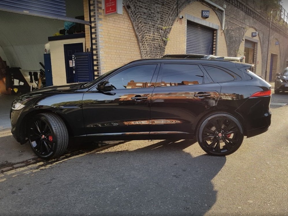 JDwindowtint's tweet photo. Did you know that #TintedWindows filter %99 of the gloom outside? 🕶🌧 #Brixton #Lambeth #London #Jaguar https://t.co/du9EOI4wNO