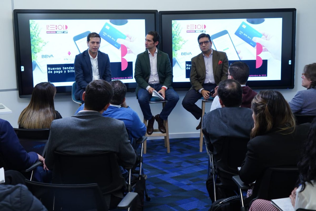 BBVASpark's tweet image. &quot;Las personas piensan que pagar con efectivo no tiene &apos;costo&apos; lo cual es erróneo. Pagar con efectivo cuesta el desplazamiento a las oficinas, el tiempo de las personas más  el riesgo de la seguridad&quot; Alejandro Ramírez, dir. de Sistemas de Pago @BBVA_Colombia #DataDrivenMeetUp