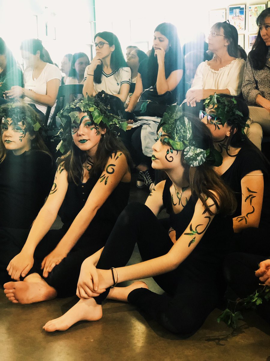 sofianewlands's tweet photo. today at #colnls some of the kids performed a song called “The Seed” by Aurora! #rockingsdgs #spreadsdgs https://t.co/72lAP18OrL