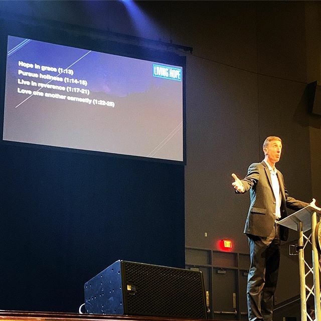 cedarvilleDM's tweet photo. Today in @cedarville chapel Dr Kimble exhorted is from 1 Peter 1 to be people of hope, holiness, reverence and love because of what Christ has done.  Let’s consider these questions that he challenged us with as we evaluate our lives in the light of truth… https://t.co/rXUB8bKBCW https://t.co/8uKthPQAKw