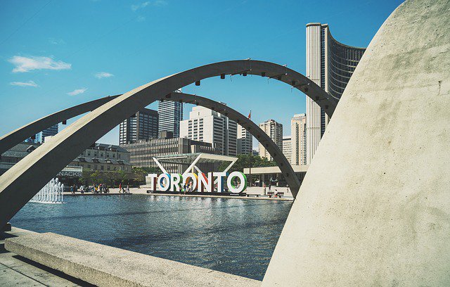 dystonia_canada's tweet photo. If you’re in Toronto, don’t miss out: The Nathan Phillips Square 3D #Toronto sign will be lit up in blue and white on September 28, 2019 for #DystoniaAwarenessMonth. Please tag us in any pictures you have to share. We'd love to see them! #xoTO #share3DTO #CityofTO #dystonia https://t.co/tIFZ43lJ17