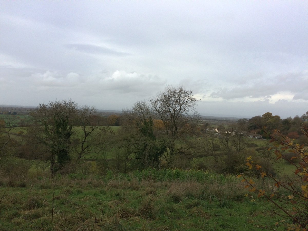 MiketheWarden's tweet photo. "From the Iron Age to the Nuclear Age"

A strenuous guided walk with @CotswoldsAONB Wardens on Thursday 3 October starting from the Cross Hands Hotel on the A46.

The walk has an Iron Age fort, a Roman camp, a stately home and a Nuclear Bunker.

Details at https://t.co/cJYNLgXXt8 https://t.co/38psMnpn3e