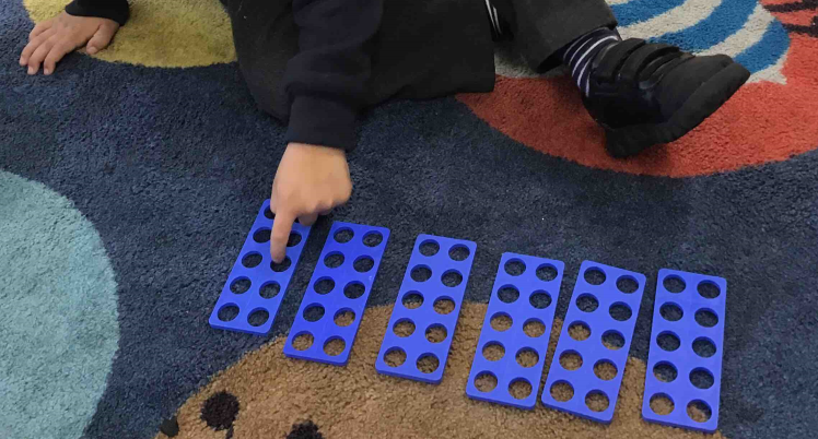HillbrookMaths's tweet photo. The Reception children have been using their Learning Choices time to share their understanding of number in a variety of ways! #HBPS #numicon https://t.co/HZrCvuk5dq