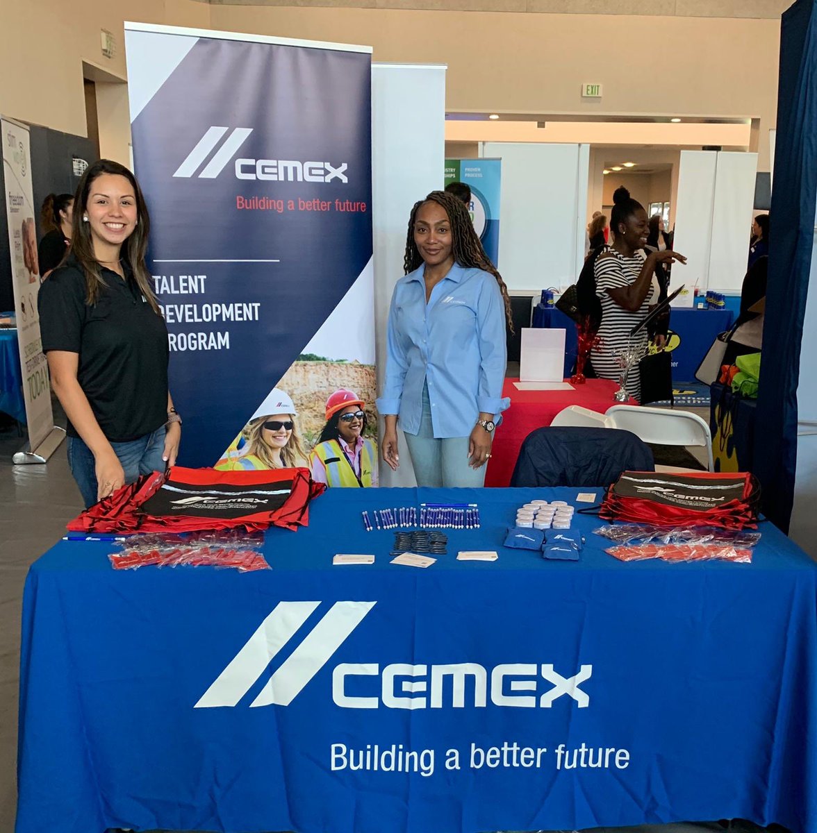 Attention Engineers! We’re at FAU today! Come find us for some great opportunities! #hirefau #faustudents @FAUCareerCenter #FAU