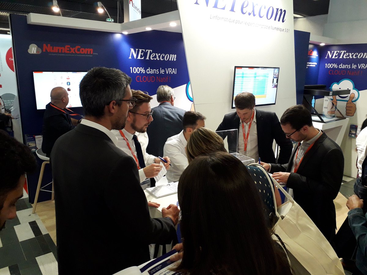 BECK_Rachel_'s tweet photo. L'equipe NETexcom au coeur  des flux. #Expertscomptables #csoec #CongresOEC https://t.co/yW2x1Ku4Wd