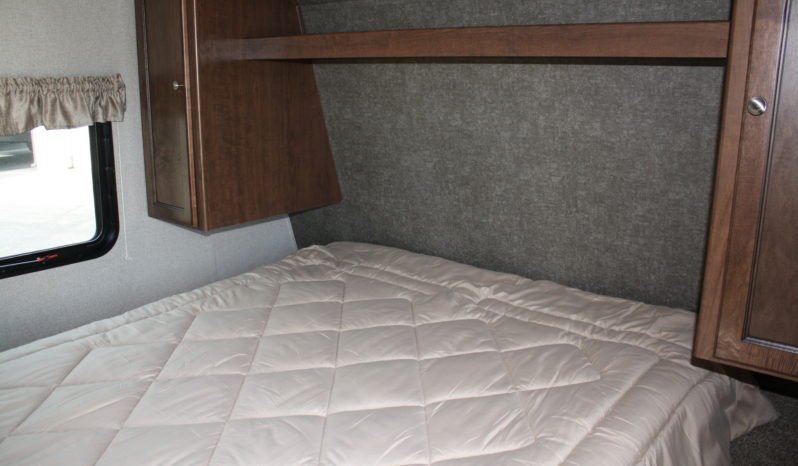 KBRVCenter's tweet photo. ‼️ Lightly-used trailer at a light price (under $10k) ‼️
2018 Keystone Hideout 178LHS Travel Trailer 
DETAILS: https://t.co/A4pkW7Echc
#bemidjirv
#usedtraveltrailer
#hideout178 https://t.co/Cj8rx0yvva