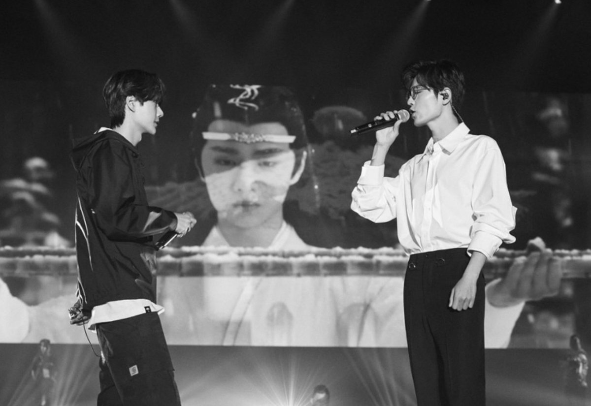 BoJunYiXiao_TH's tweet image. 190926 Bazaar Update
—พวกเราจะจดจำฤดูร้อนนี้ตลอดไป