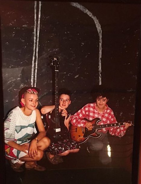 Very Happy Birthday to Tracey Thorn!  here she is with pre EBTG band Marine Girls. xoxo 