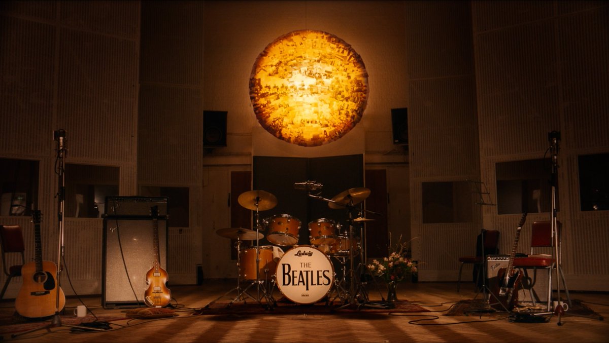 The Beatles Watch The Brand New Music Video For Here Comes The Sun Experience The Mesmerizing Moving Sunrise In Abbeyroad Studio Two Where Thebeatles Famously Recorded Most Of Abbeyroad
