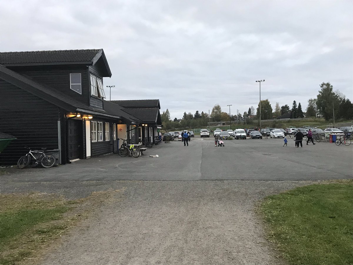 Banehopping torsdag: Stange SK mot Kjellmyra IL på Frenningbana, 5. divisjon Indre Østland.