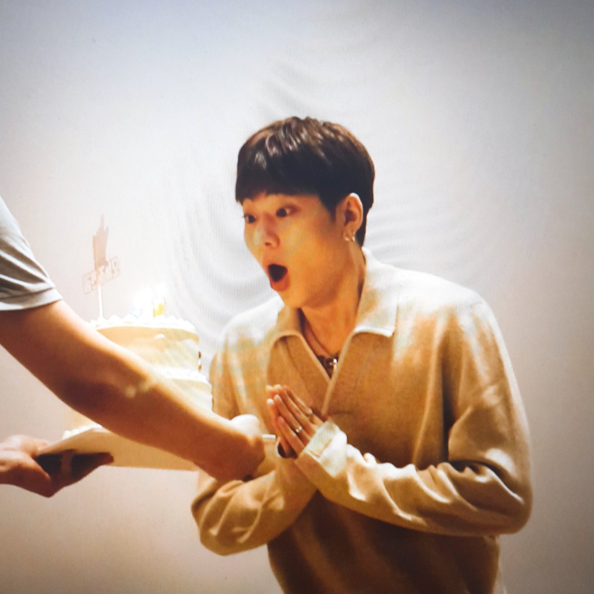 withbeebee's tweet image. 귀여운 사진도 왕많은데 ㅠ