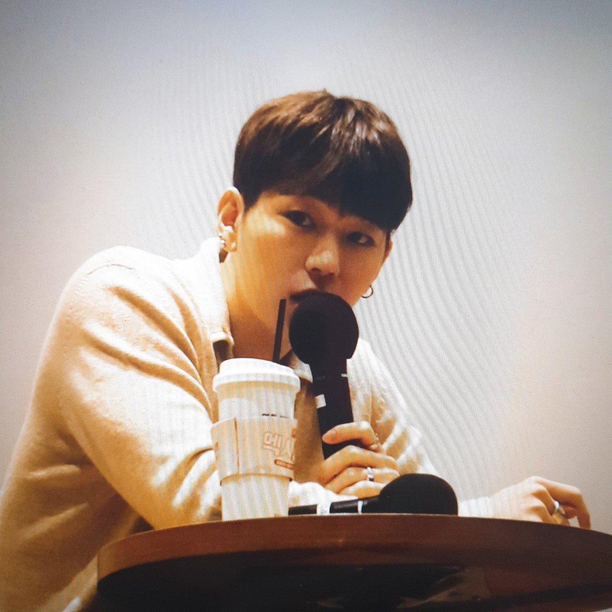 withbeebee's tweet image. 귀여운 사진도 왕많은데 ㅠ