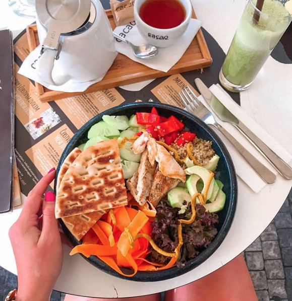 Děkujeme za všechny krásné fotky, které s námi sdílíte! Perfektně zachycen buddha bowl od skvělé <a href="/anetasynkova/">anetasynkova</a>! ❤️ Při další návštěvě nás nezapomeňte označovat, moc rádi vás přesdílíme. #cacaoprague