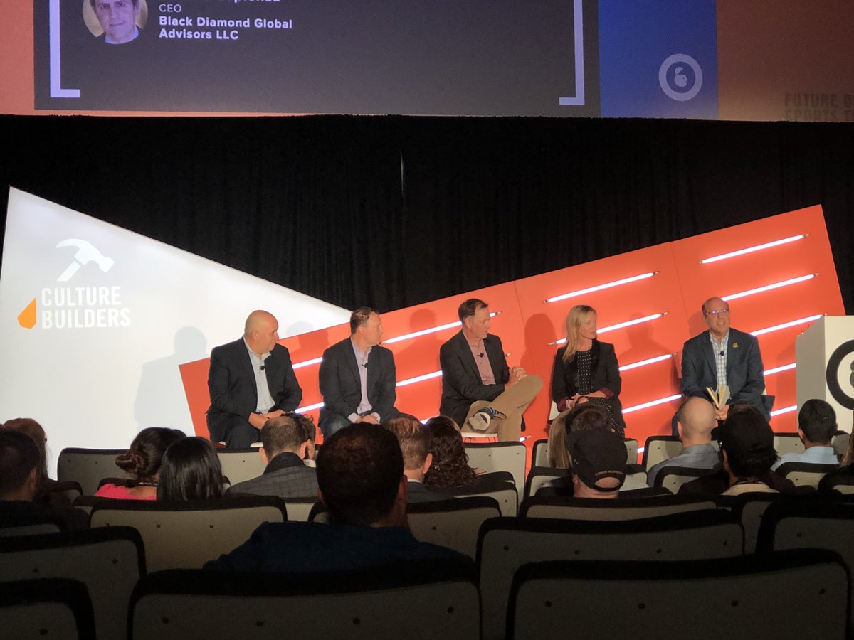 DanonymousMan's tweet photo. Horse racingβs own @RussSapienza of @TOVstables moderating βBetting on a Winnerβ at #AWNewYork featuring executives from @YahooSports, @univision, @barstoolsports and @deltatre. https://t.co/CICmvo6361