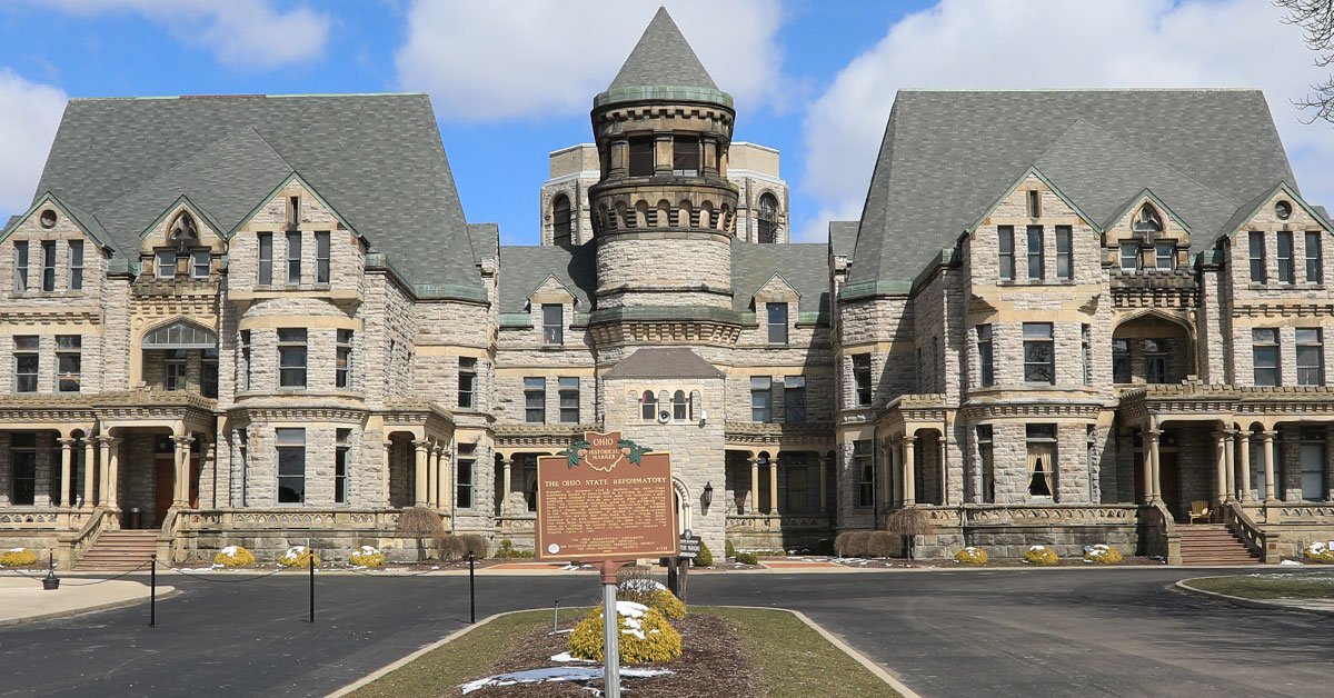 mobilityworks's tweet image. All across the country, spooky stories and historic legends have led certain places to be widely considered as haunted. Our latest blog lists 8 Accessible Haunted Locations. mobilityworks.com/blog/8-accessi…