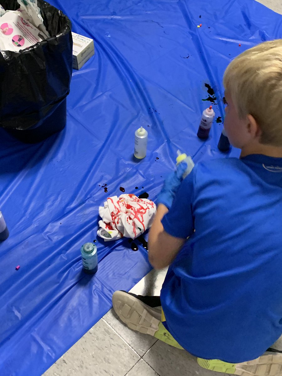 We had a blast tie dying t-shirts this morning! Thank you to all of the parents who came in to help.