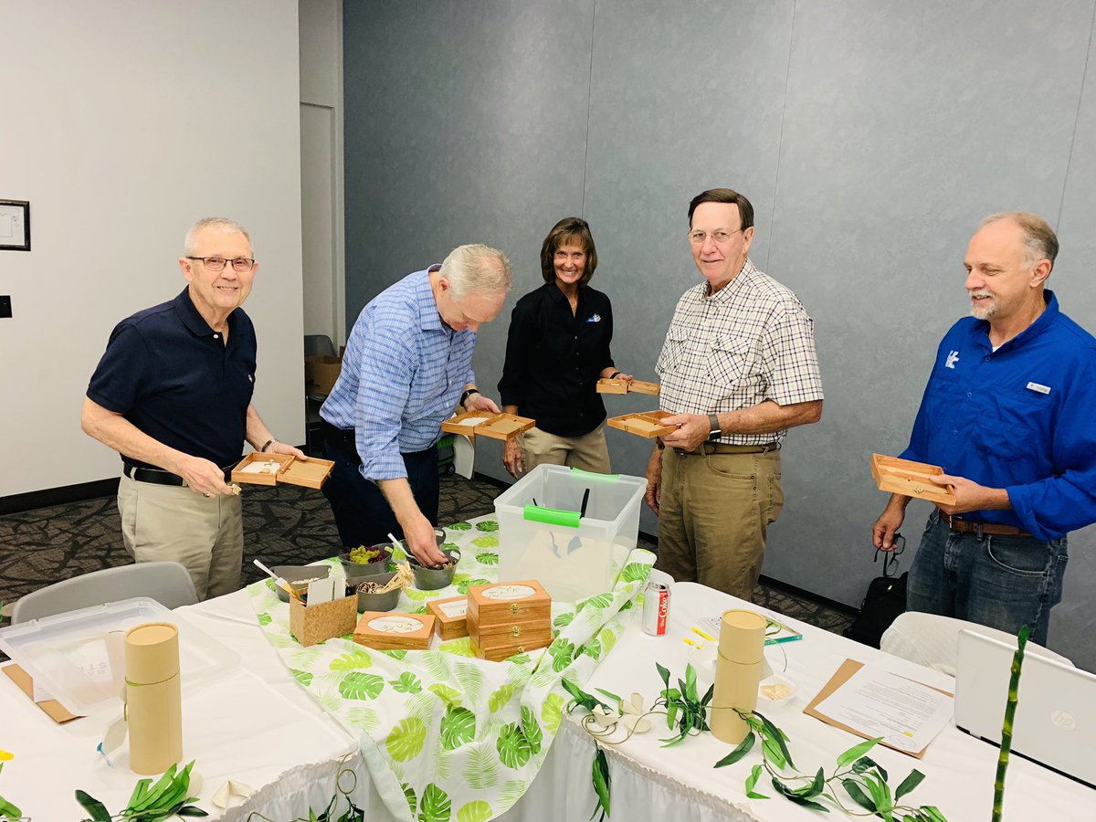 AmyRazor's tweet photo. Kentucky Association of Educational Cooperatives’ Fall Retreat—Engaging in Mindfulness and Cultural Intelligence. #BambooStrong https://t.co/KfcMNixOie