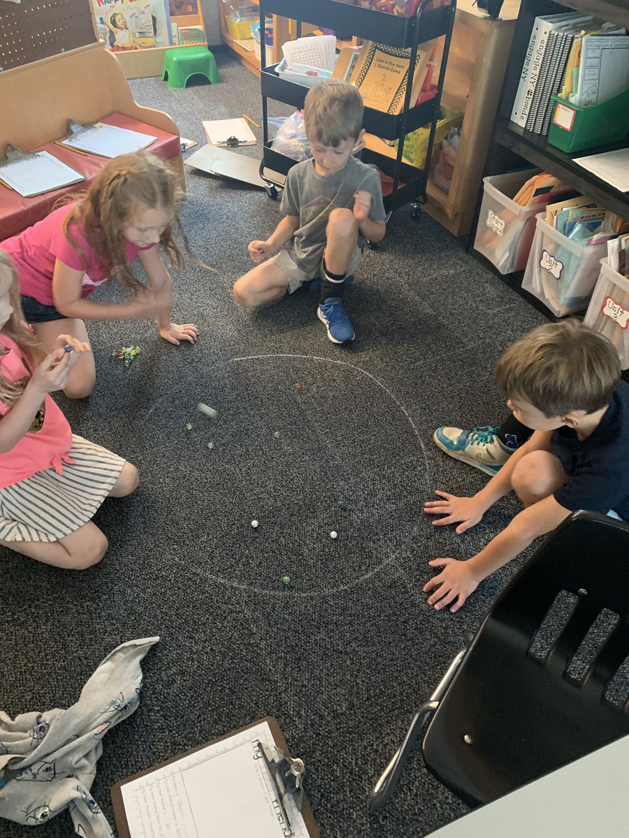 TeamMsT512's tweet photo. Games from long ago are still FUN today! #marbles #friendsplaygames @theSMSD @kris10shipp @prairie512 https://t.co/9V8WkrNPko