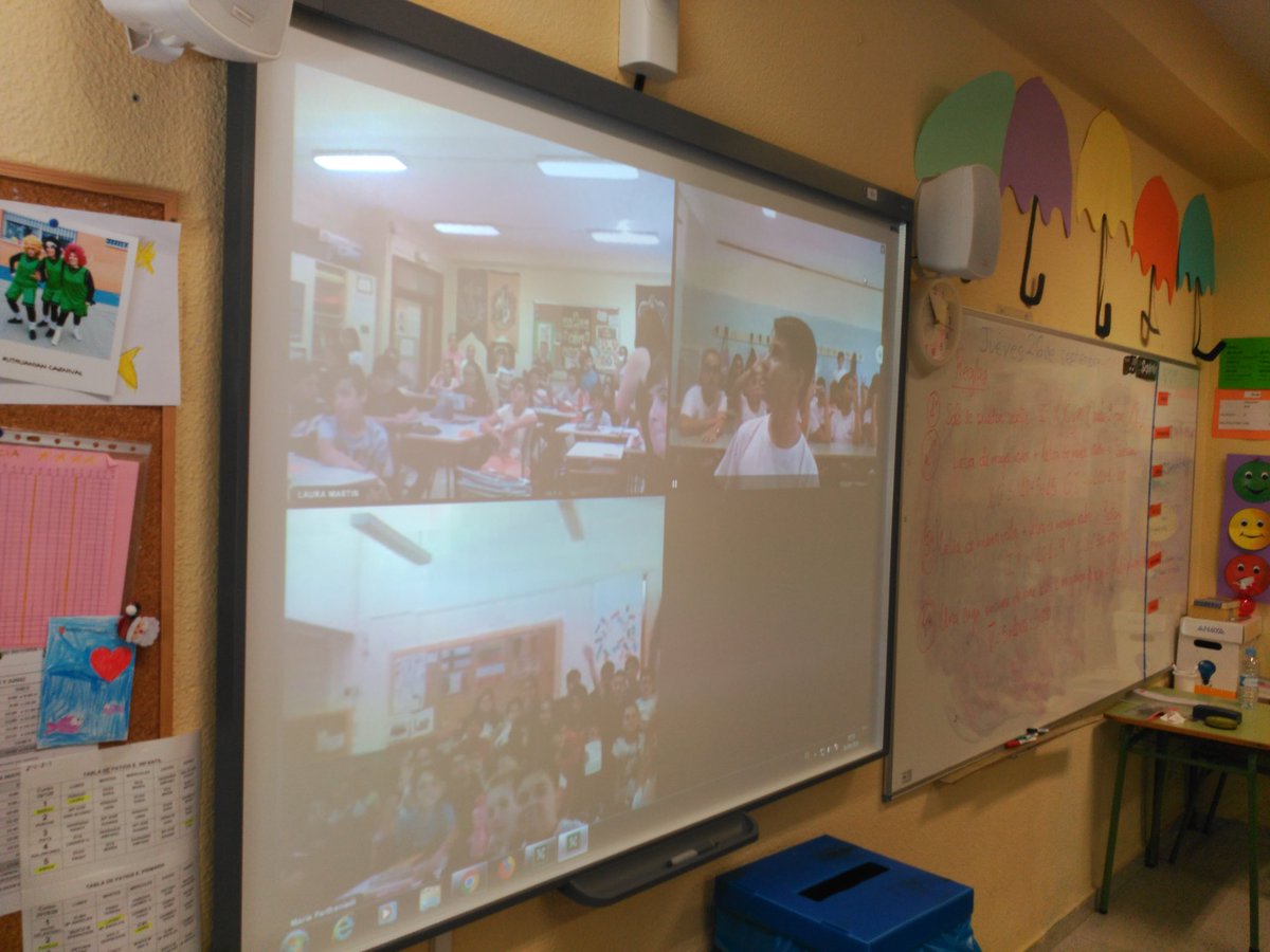ceipfatou's tweet photo. Lo hemos pasado genial celebrando el día europeo de las lenguas.
Hemos creado postales para enviar a nuestros amigos griegos y los mayores han realizado una videoconferencia con el Cole de Grecia e Italia. @eTwinning_es @sepiegob #DEL19 #diaeuropeodelaslenguas @AmpaFatou https://t.co/V4xih8CXSU