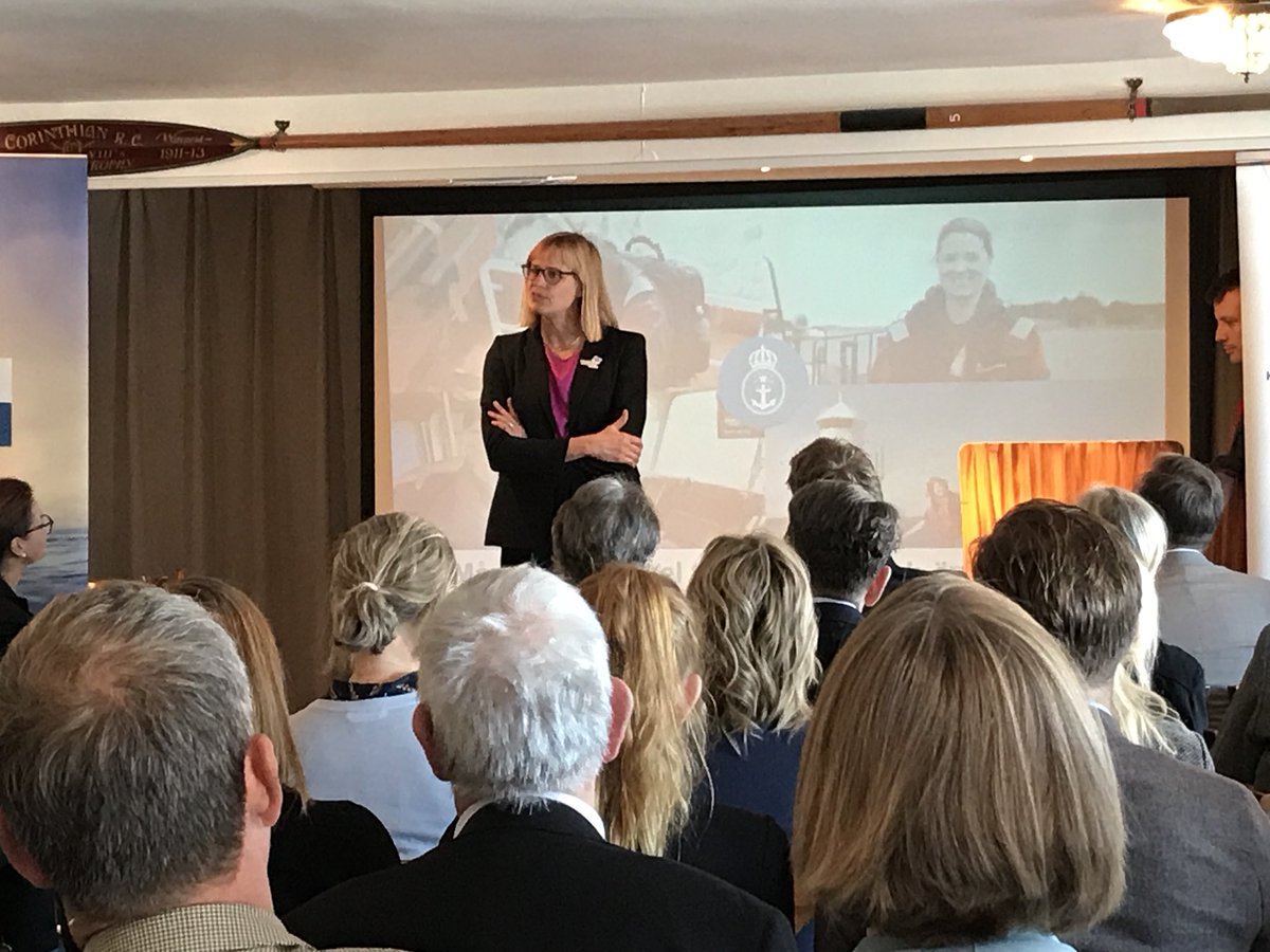 Wistamedlemmen Katarina Norén, GD, <a href="/Sjofartsverket1/">Sjöfartsverket</a> presenterar på Världssjöfartens dag. ”Jämställdhet handlar inte bara om rättvisa utan om framgång för en bransch”. #sjöfart #jämställdhet #hållbarhet