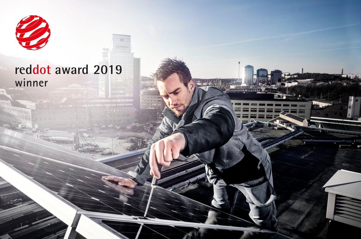 SUPERTROTS, dat zijn we op het winnen van de internationaal geprezen Red Dot Award: Design Concept voor de kledinglijn Fristads Green. Lees meer op fristads.com/nl-nl/producti…

#FristadsGreen #RedDotAward #design #Fristads #workwear #mvo