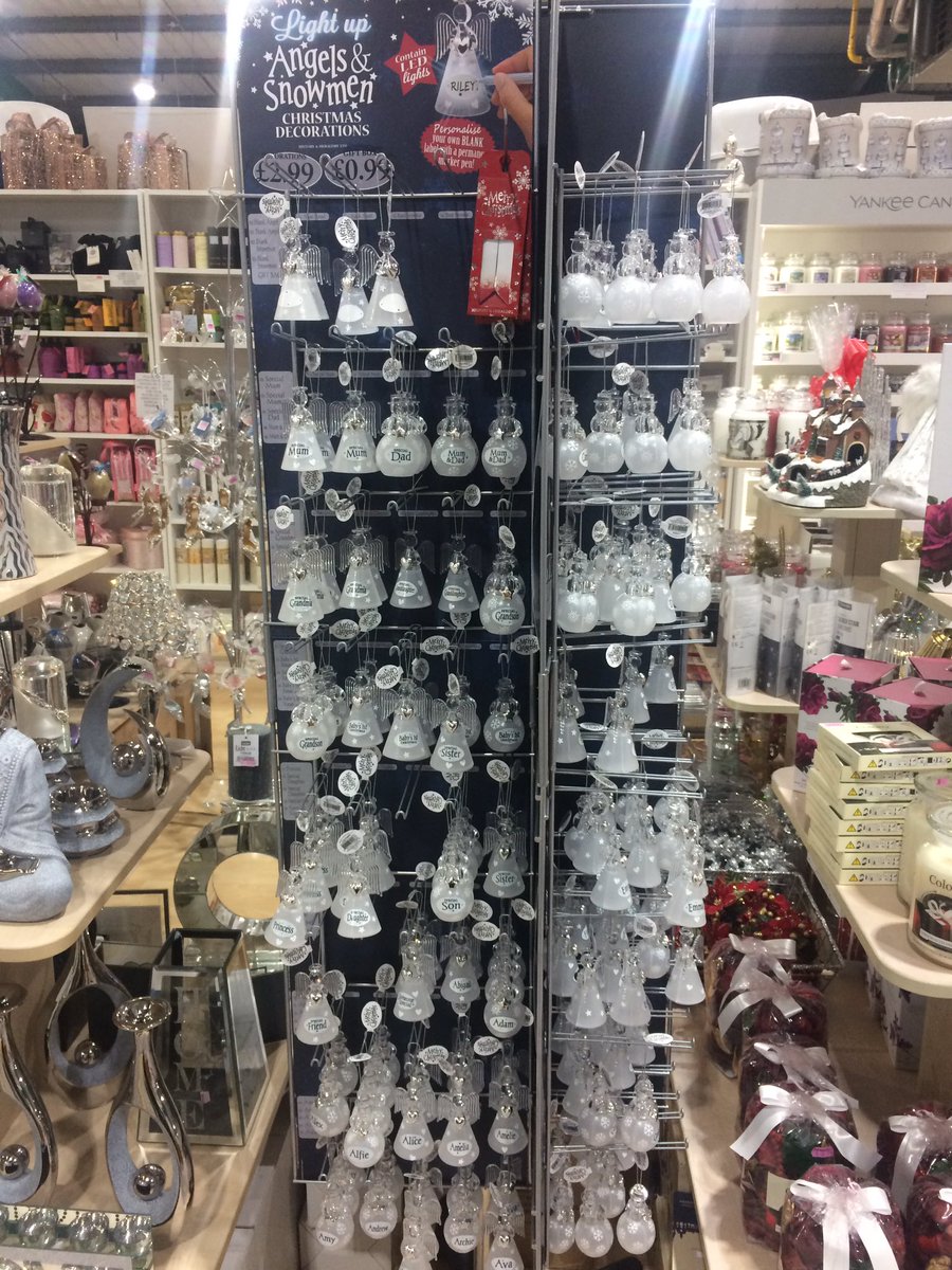 jim_girvan's tweet photo. Figurines from @AroraDesignLtd scented candles from @YankeeCandleEu and personalised Christmas baubles from @HistoryHeraldry. Yes I’ve used the C word😩@CyrilService #cardgains @Prog_Greetings @greetingstoday https://t.co/WuR2Fdmcwa