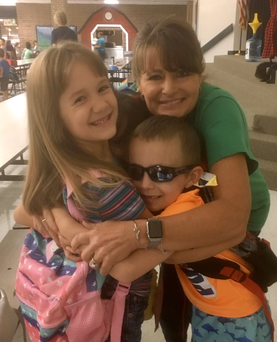 Kellie Lambert tweet media