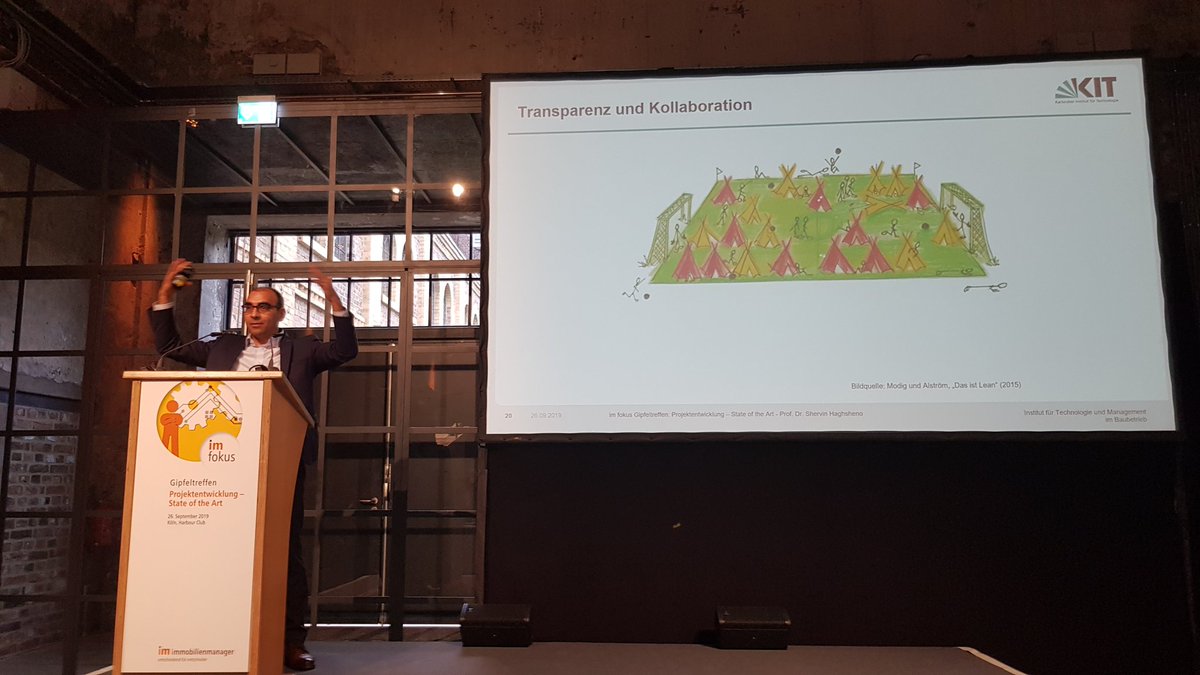 bitstonecap's tweet photo. Bauprojekt werden geplant und durchgeführt, wie eine Fussballmannschaft, bei der jeder Spieler in seinem eigenen Zelt sitzt. #LeanConstruction #ConstructionTech #RealEstate #ProoTech #BIM bei #imfokus von @immomanager @KITKarlsruhe https://t.co/4alcytbiqX