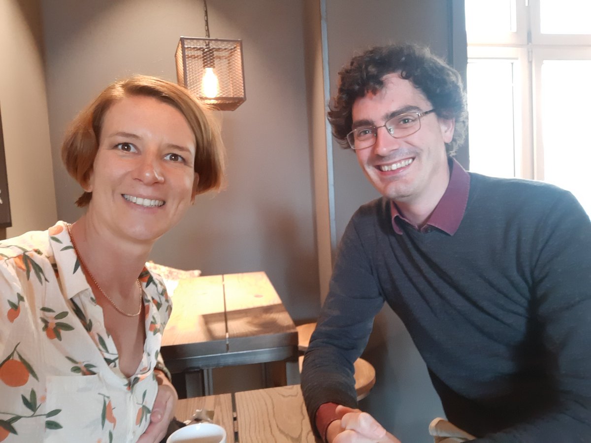 mariejosevantol's tweet image. Voor #interdisciplinariteit gaan we ver hoor! #Interscience Besprechung mit dem Han Thomas Adriaenssen in Berlin! @DeJongeAkademie @univgroningen