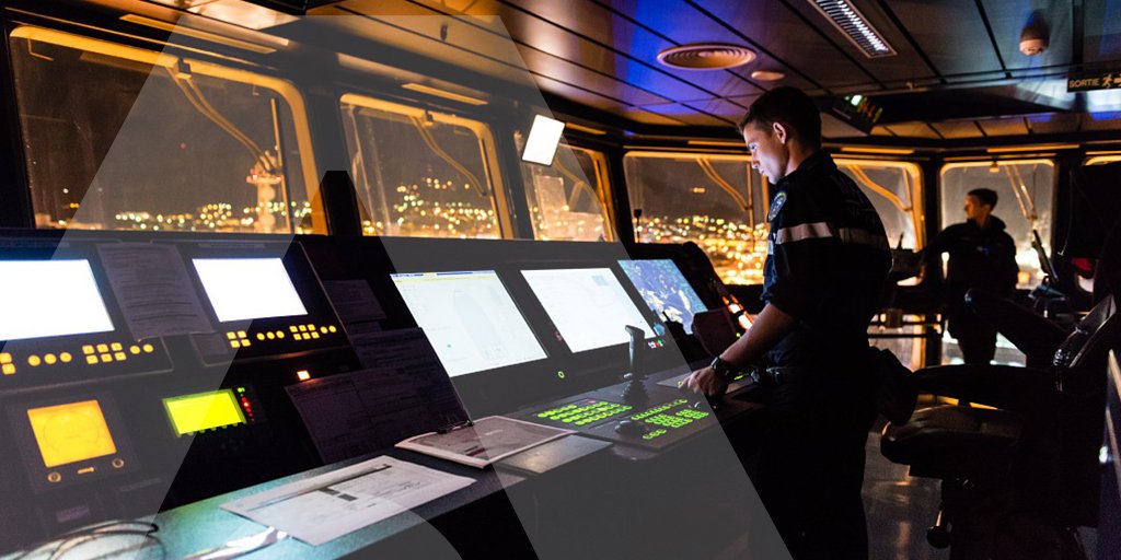 ThalesDefence's tweet photo. [#Radiocomms] 📱 "With #COMTICS, Thales is helping improve quality of life for #naval personnel at sea 🌊", Christophe Dumas, VP Radiocommunication Products 🗣. https://t.co/i9Wg3Llb7A #Quote https://t.co/34AxptLNFu
