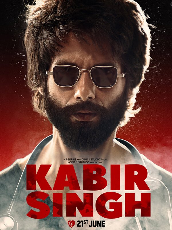 ramzacom's tweet photo. Qui c’est qui s’est pas vanté d’avoir cachetonné à Bollywood pendant là convalescence d’ @Elmedoc ?
C’est la Mogure !
Cc @El_Mogurito
#CurryCorner https://t.co/wAphMeYgf7
