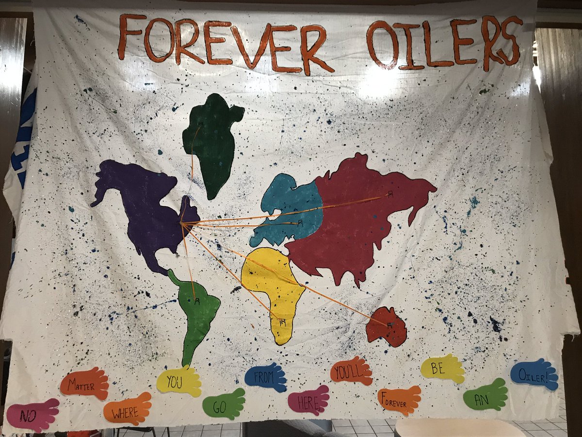 UFOilers's tweet photo. Congratulations to the @ufindlay Homecoming Banner contest winners! #foreveroilers https://t.co/uEk9I7R6ta