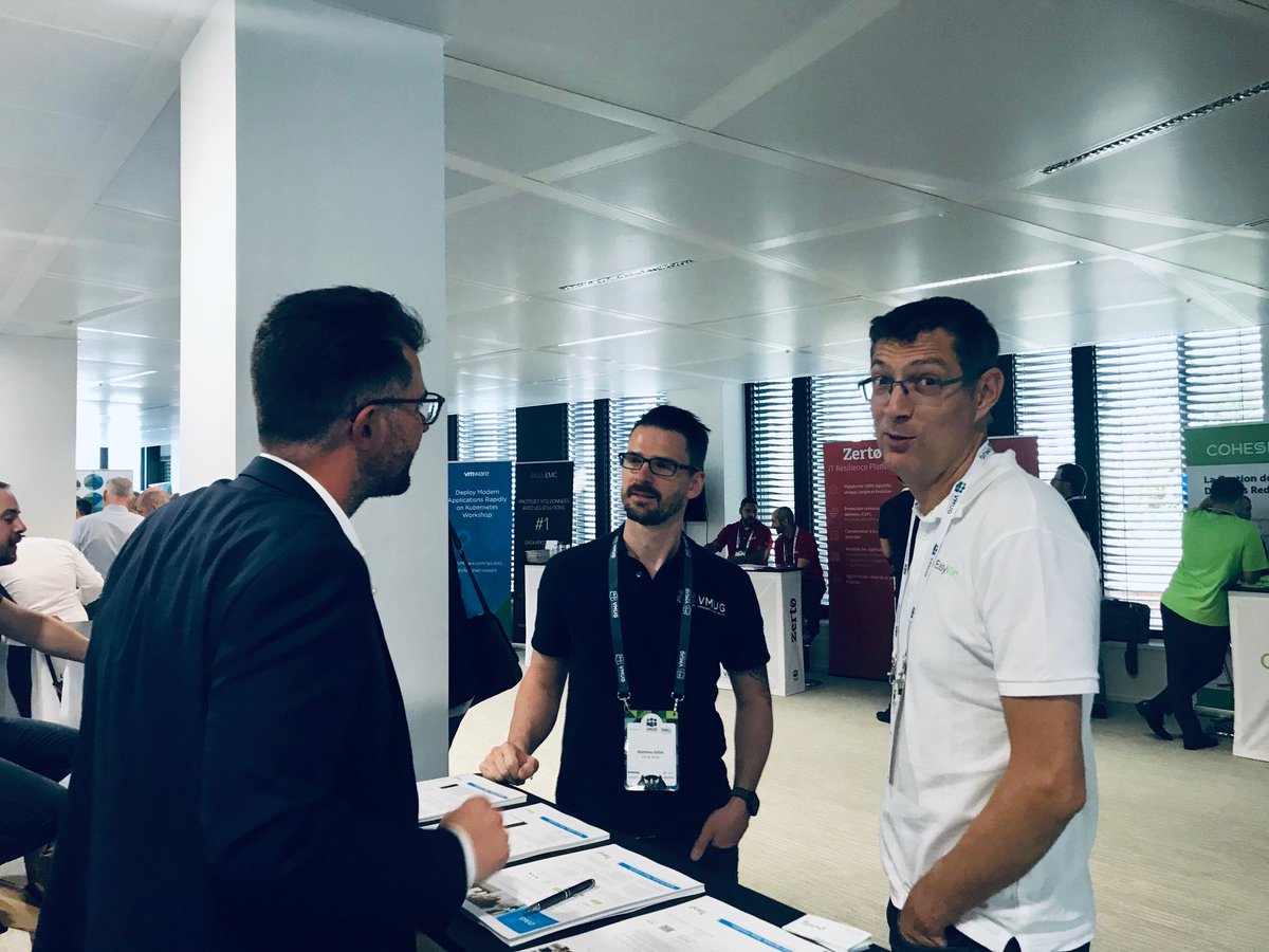 VMUGFR's tweet image. 😄Discuss on how to optimize, manage, drive, save costs and improve performance of #virtualization #VMware with @EasyVirt @MartinDargent #DCScope #Vmug #Usercon #vSphere #capacityplanning