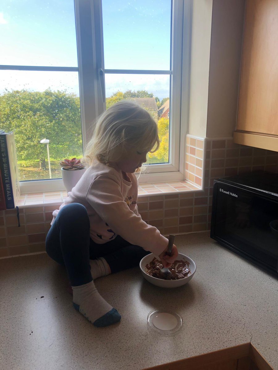 GBSolutions's tweet photo. Joe is enjoying his day off with his daughter who he's managed to rope into helping him bake for our #macmillancoffeemorning tomorrow 🙊🍰 @GB_IT https://t.co/IJZTdXI3Sj