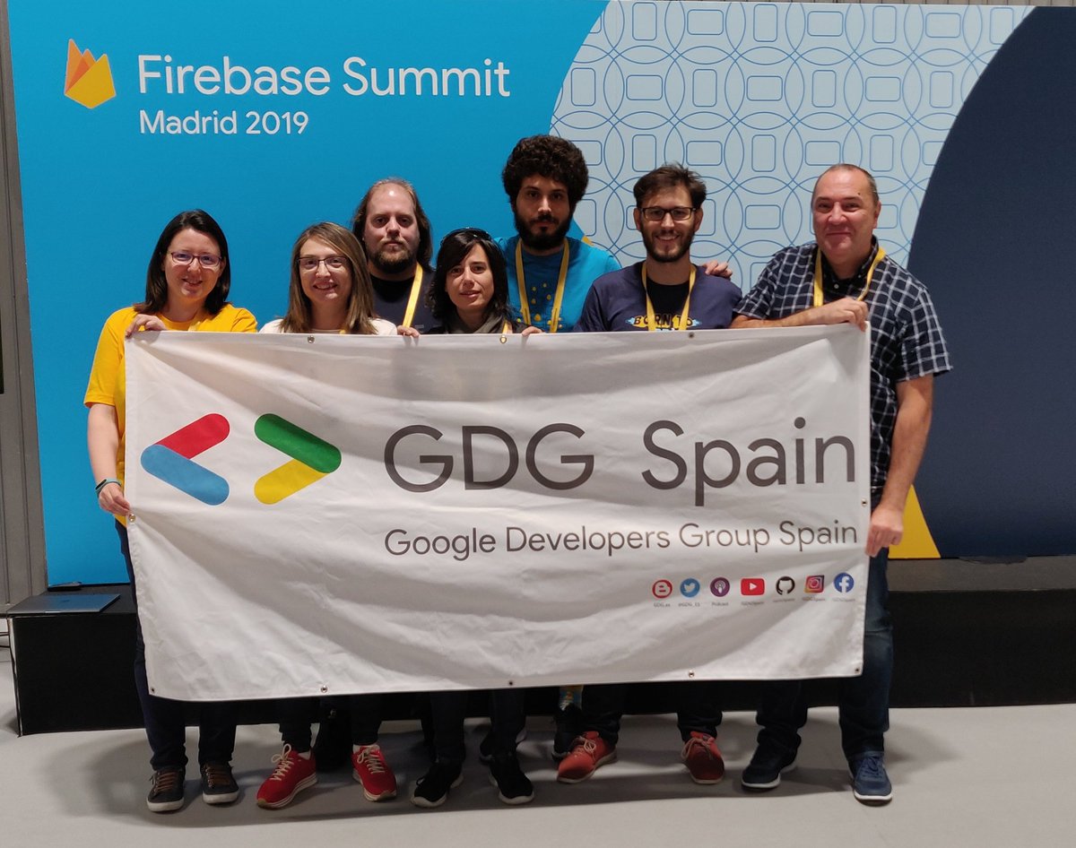 Our delegation to #FirebaseSummit at the communities booth