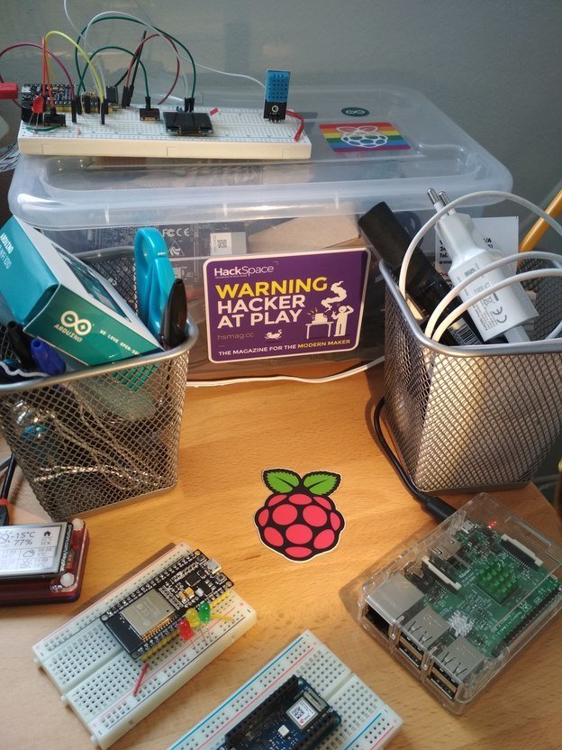 Xeno731's tweet photo. So exited by the stickers, almost forgot to say: thanks!
@Raspberry_Pi @TheMagPi https://t.co/2AYD39gR09
